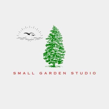 Small Garden Studio Kavala Exterior photo